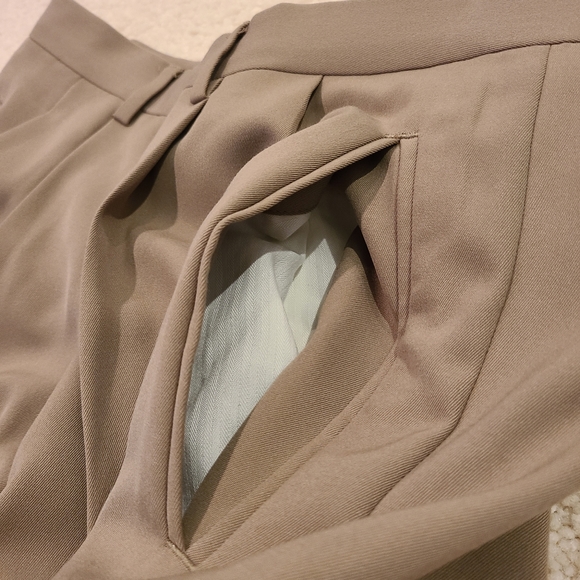 Claiborne Men's Pleated & Cuffed Pants Size 36x32 - Picture 12 of 15